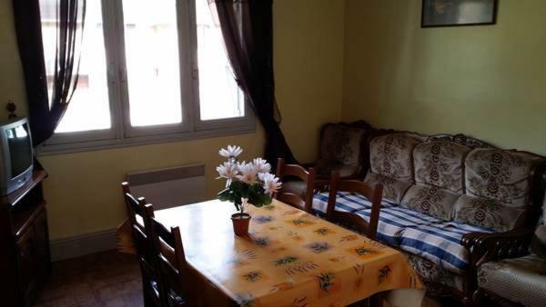 Appartement Au Pied Des Montagnes Auzat Dış mekan fotoğraf